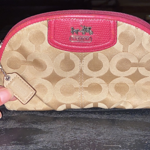 Small coach make up bag - Picture 7 of 8